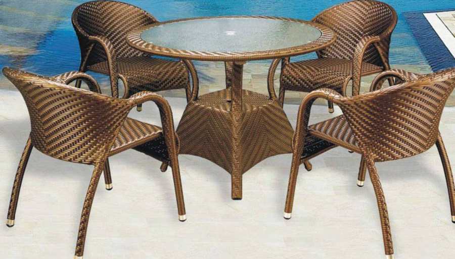 Classic Rattan Chair Set